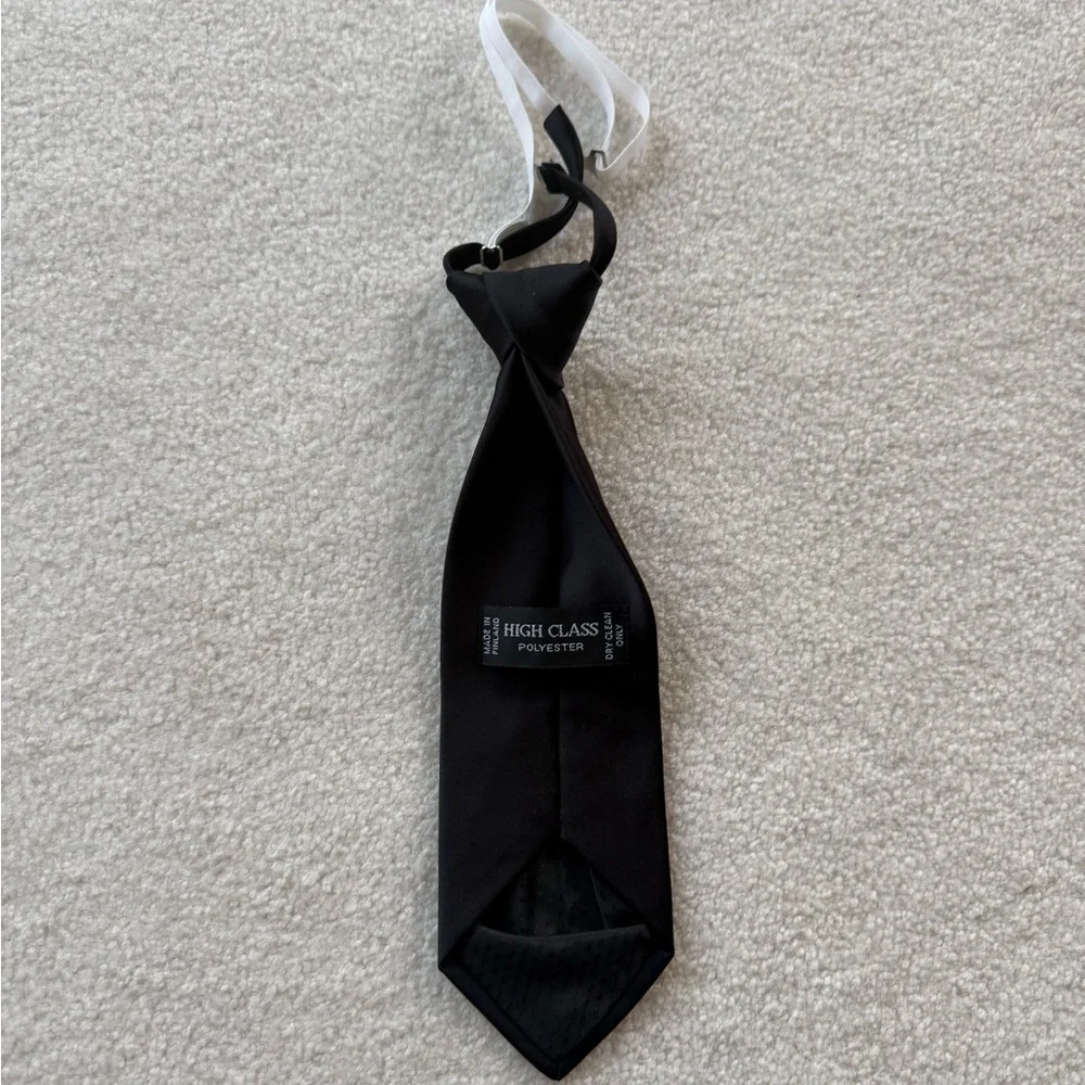 5 for $20 SALE! Black clip on boys youth Necktie tie